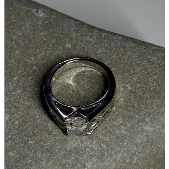 925 STERLING SILVER CZ RING SIZE 5 - Picture 2 of 8